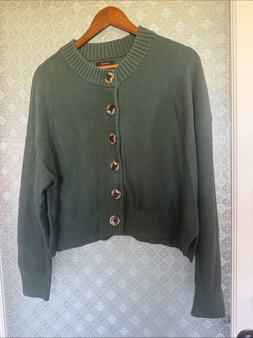 Quince Moss Green Button-Front Women's Knit Cardigan